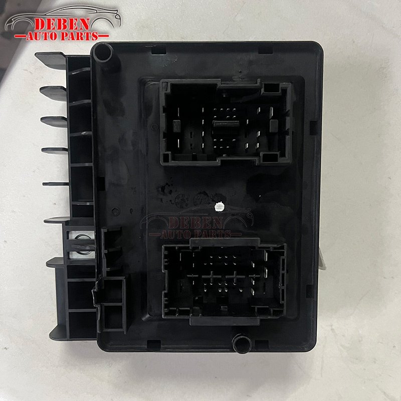 New Automotive Fuse Box Body Control Gasoline Fuse Box for protection of Engine Compartment Unit Module for BYD Qin PLUS