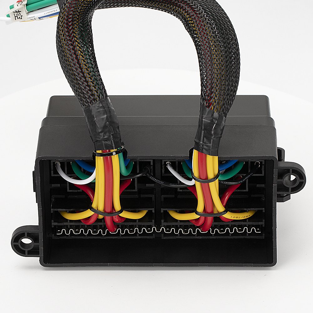 Daiertek RB-R4F12-W1 40A 12V 24V Auto Car 12 Way Socket Universal Relay And Fuse Box Wired Relay Box For Auto Car