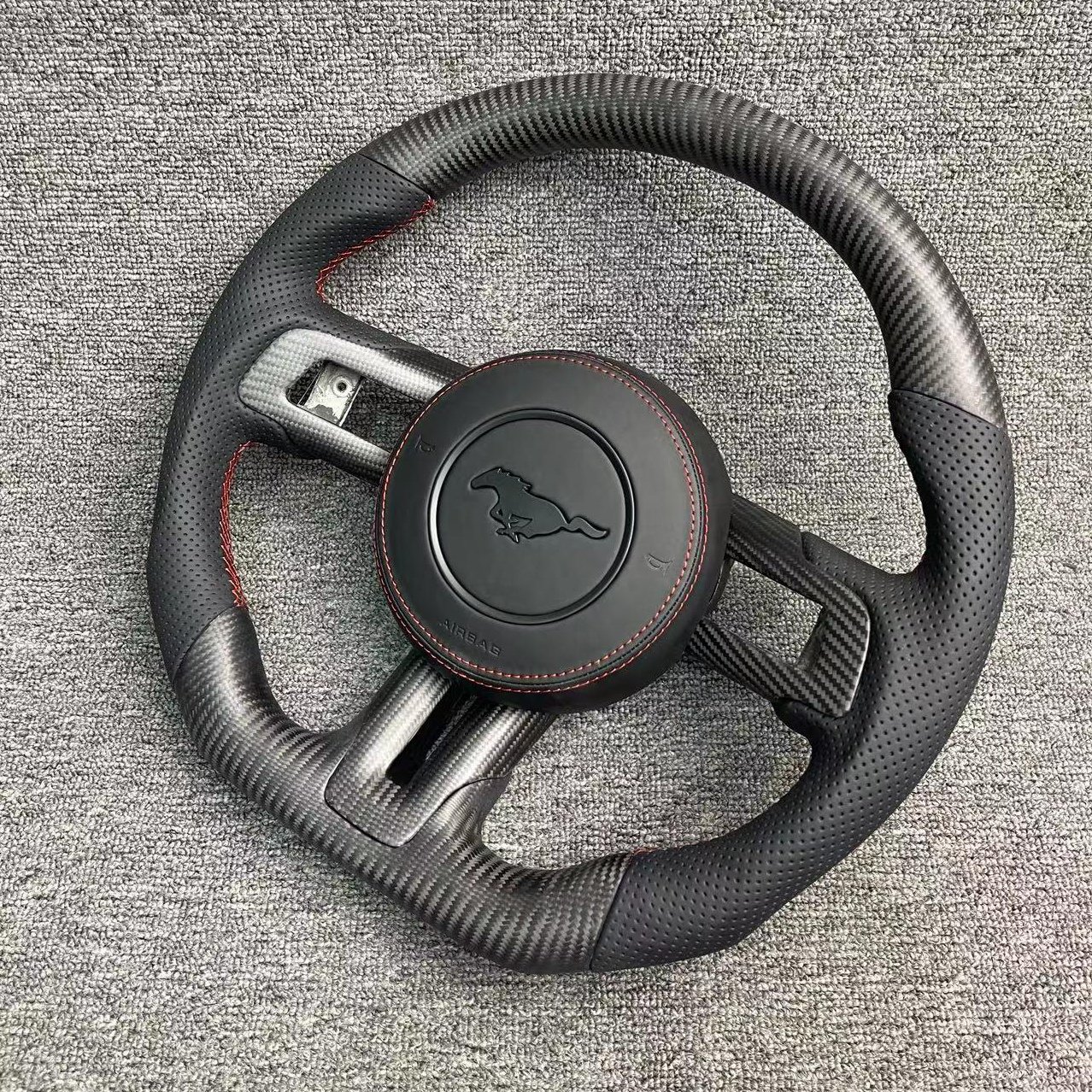 For Ford Mustang GT5.0 s550 GT500 Carbon Fiber Steering Wheel Car Steering Wheel