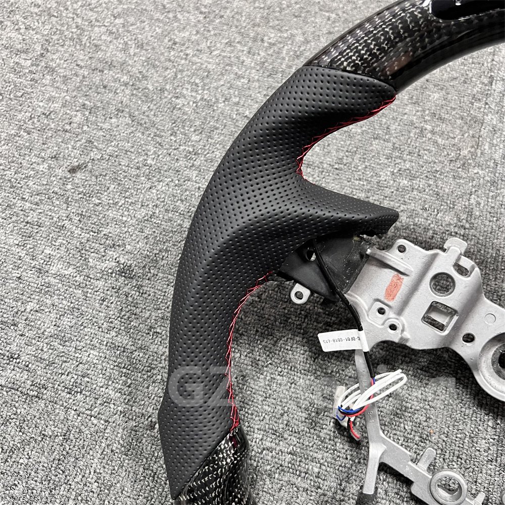 LED Racing Car Steering Wheel For LEXUS LX 570 GS350 ES350 RX350 2016 2017 2018 2019 2020 Carbon Fibre Steering Wheel