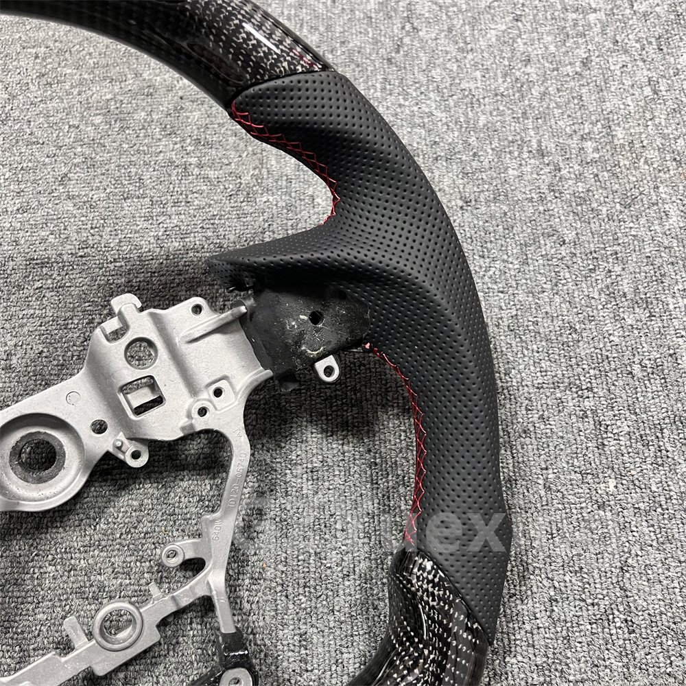 LED Racing Car Steering Wheel For LEXUS LX 570 GS350 ES350 RX350 2016 2017 2018 2019 2020 Carbon Fibre Steering Wheel