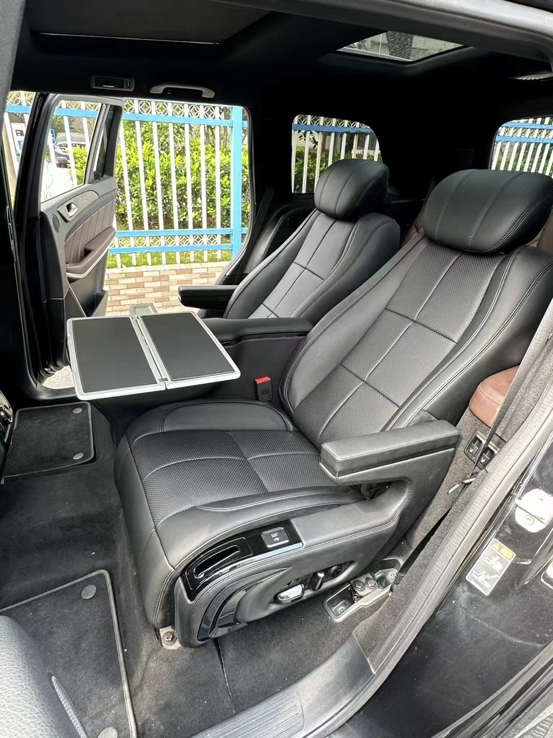 Suitable for GLS450 Land Rover 7-seater Small SUV Aviation Seat Modified Multi-functional Luxury Seat with Armrest