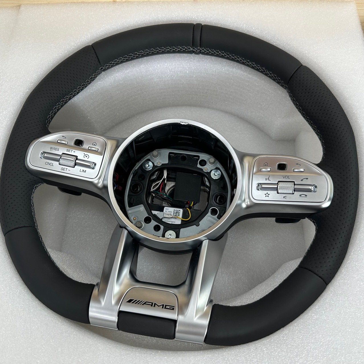 Car Steering Wheel For Mercedes Benz AMG G63 W212 W222 W213 W205 W211 W204 CLA CLS SL500 Leather Steering Wheel