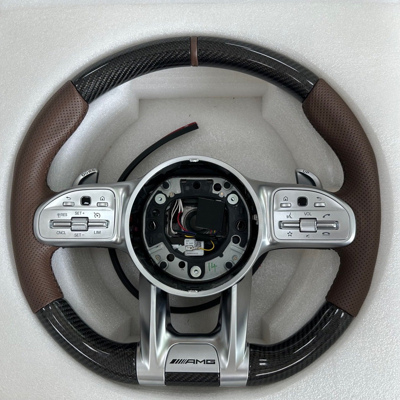 Car Steering Wheel For Mercedes Benz AMG G63 W212 W222 W213 W205 W211 W204 CLA CLS SL500 Leather Steering Wheel