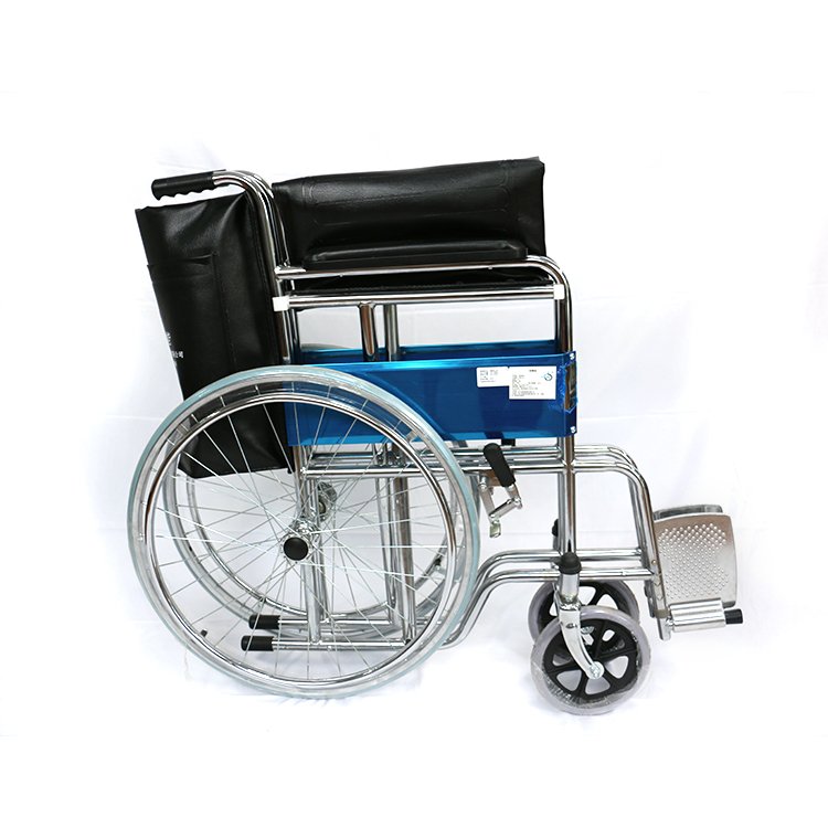 Hot Selling Ultralight Sport Manual Wheelchair Steel Armrest Footrest Manual Wheelchair