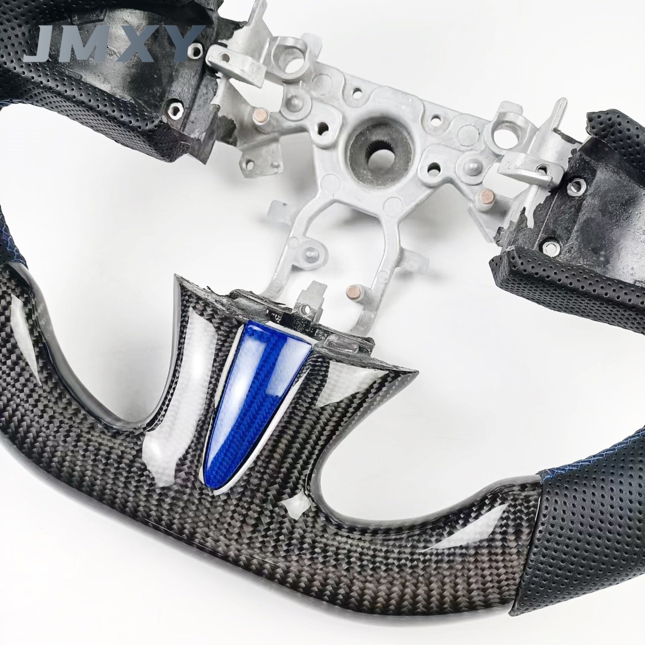 Hot Selling Custom High Quality Gloss Black Carbon Fiber D-Shape Steering Wheel for Infiniti Q50 Q60 QX50