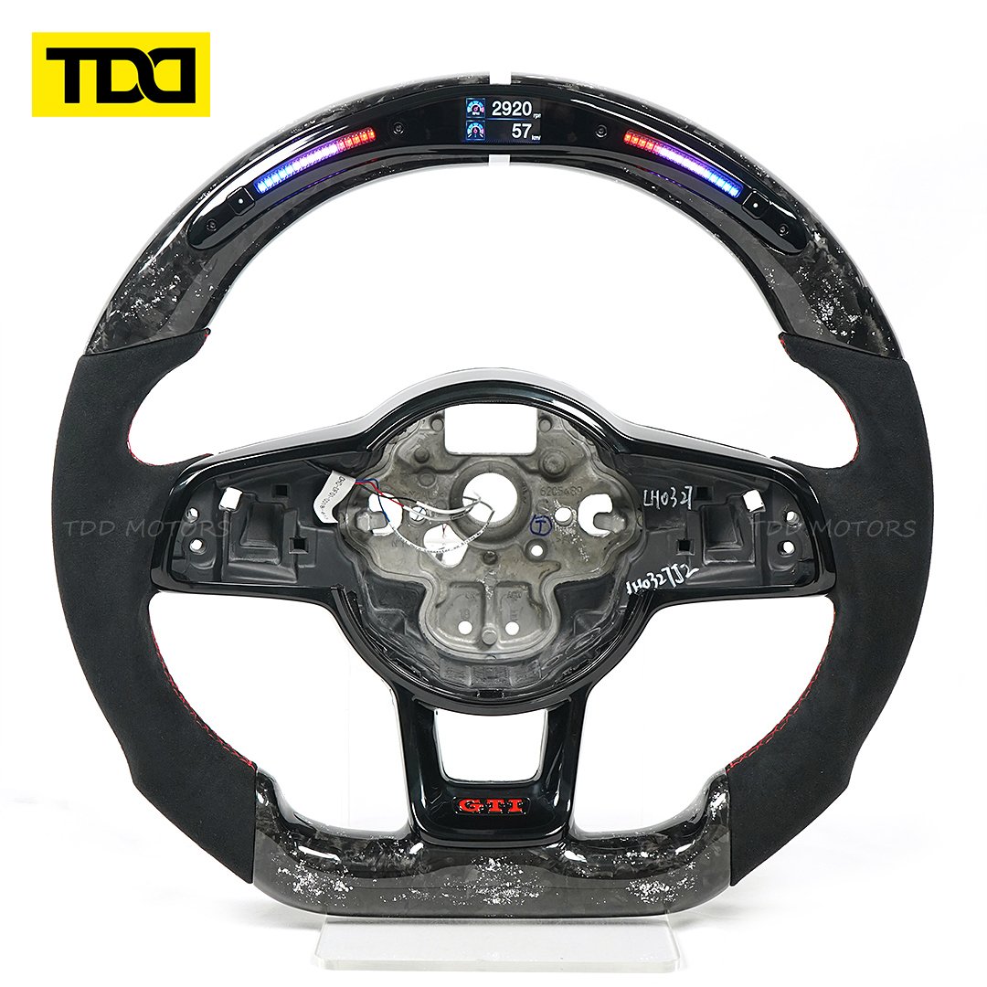 Customized Carbon Fiber LED Steering Wheel For Volkswagen GTI Golf 7 Golf R MK7/7.5 VW Polo GTI Scirocco
