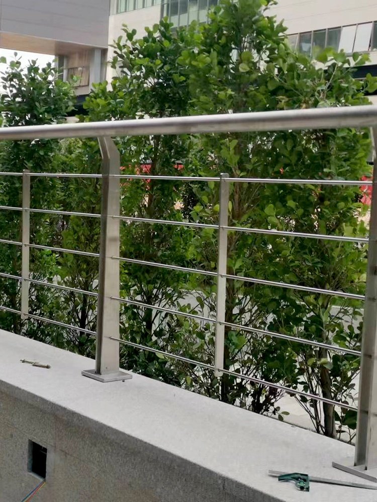 Stainless Steel Cable Armrests Railings Wooden Stack Road Racket Riverwalk Landscape Bridge Wire Rope