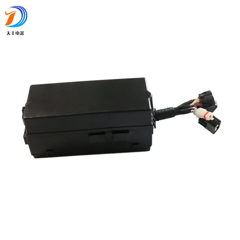 18 Way Fuse Relay Box Car Automotive Insurance for Automotive Marine