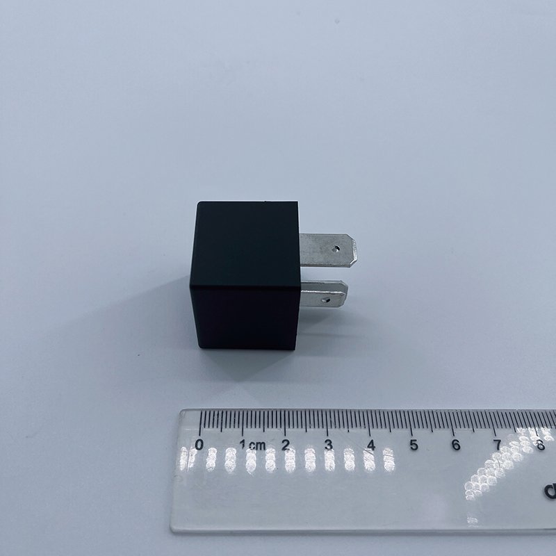 Factory Wholesale 8344 Car Relay for Traction Control Systems/air Conditioning/fog Lamp Headlight Control Automotive 12v Relays