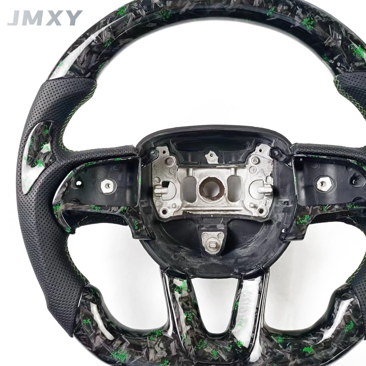 Car carbon fiber steering wheel is suitable for the 2015 Dodge Challenger steering wheel