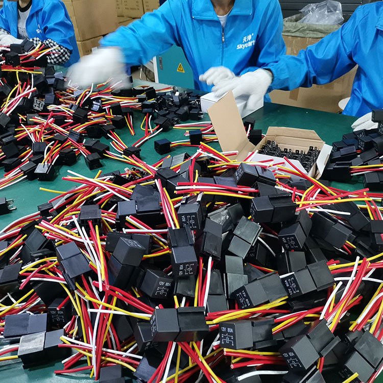 Automotive Relay JD1912 JD1914 12V 24V 30A 40A 4pins Car AC Relays 5pins Auto GPS Relay for Car Motor Vehicles