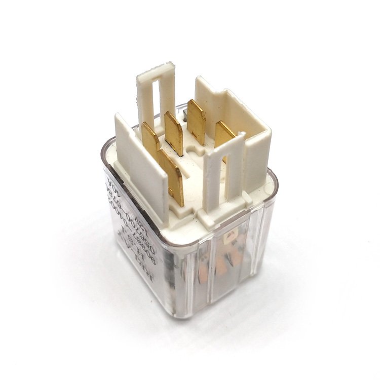 Multi-Use 4Pin 5Pin 12V Auto Relay for Toyota 90987-02006 056700-6912