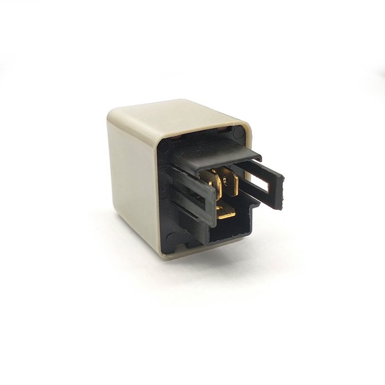 Truck Spare Parts MC854954 Automotive Relay 24V for Truck Relay