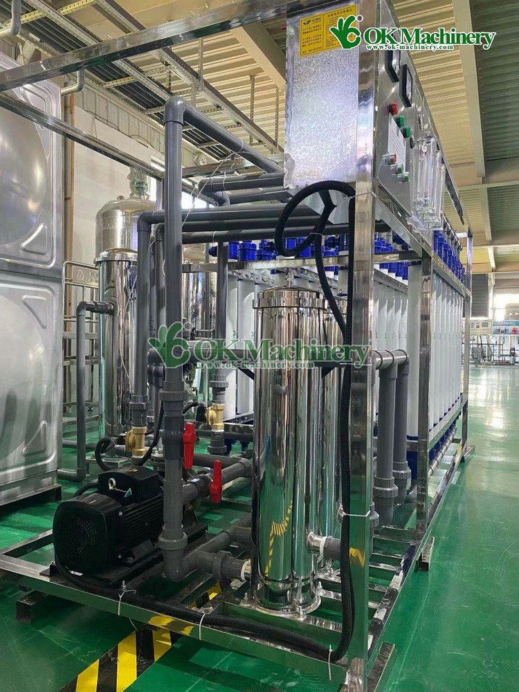 Fully Automatic Gear Lubricants Oil Motor Engine Oil Bottle Filler Filling Capping and Labeling Packing Machine Production Line