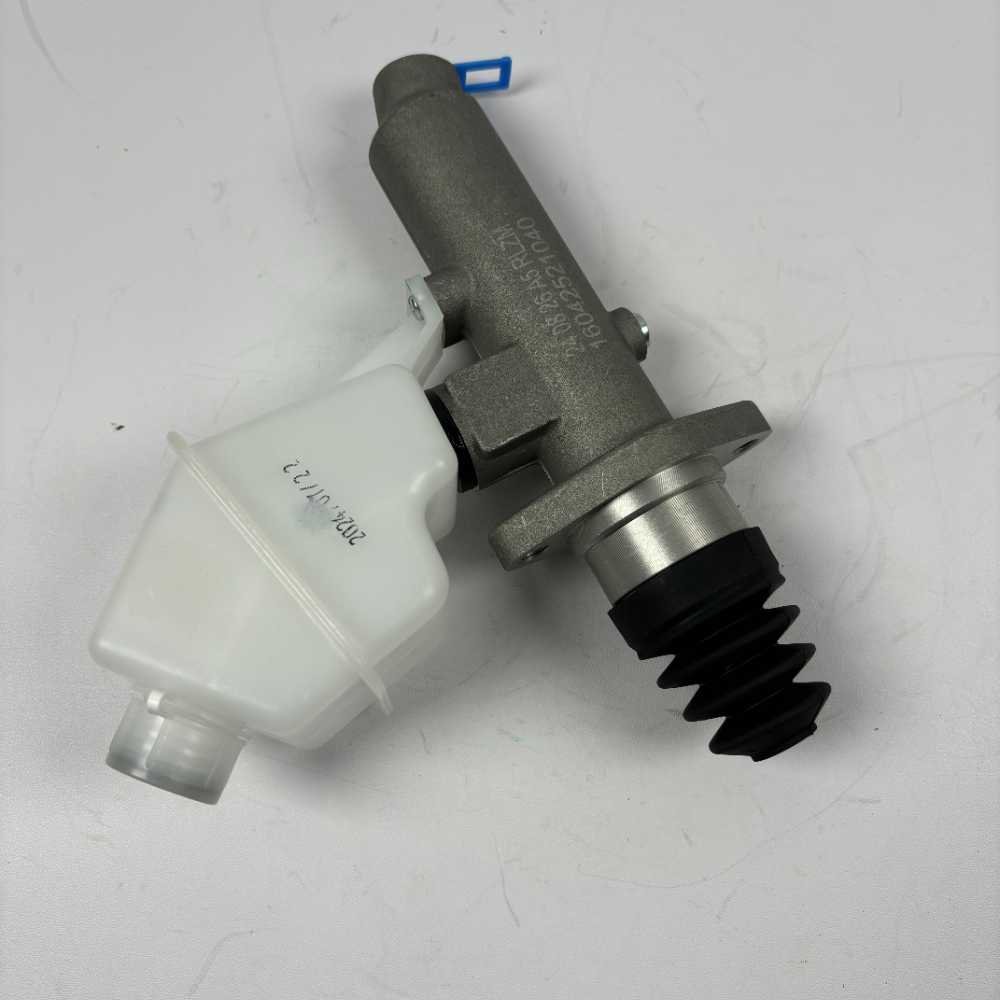 Factory Hot Sale Truck Spare Parts for Sinotruck Clutch Master Cylinder WG9719230013