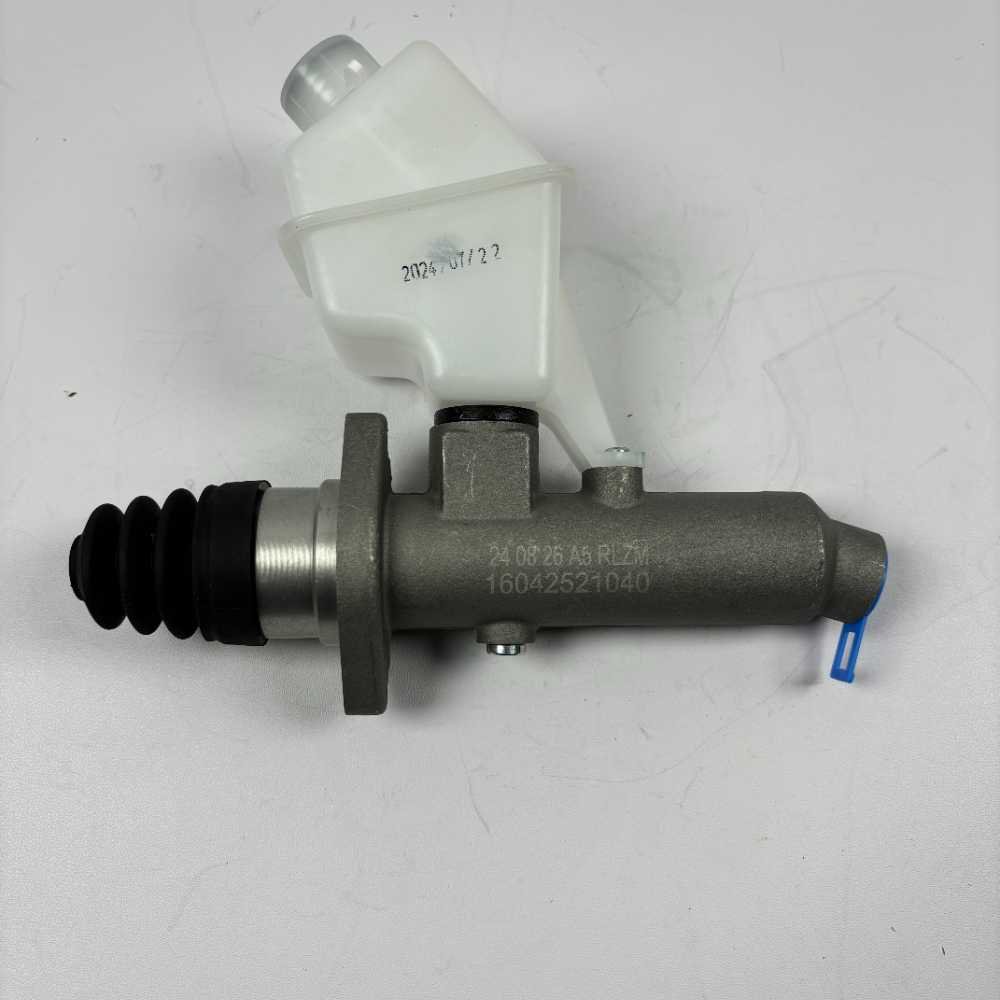 Factory Hot Sale Truck Spare Parts for Sinotruck Clutch Master Cylinder WG9719230013