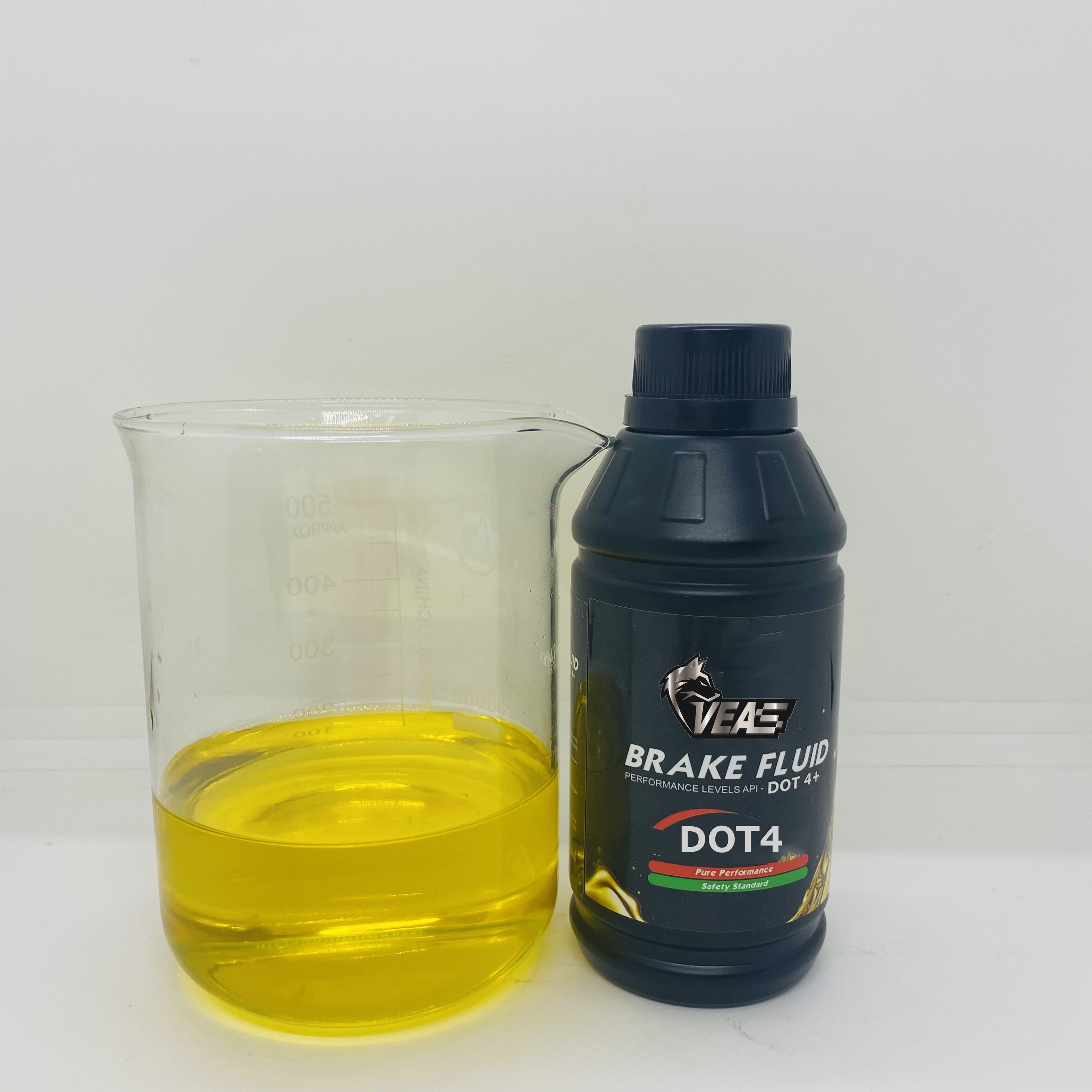 VEAS Brake Fluid OEM Car Brake Paste Lubricant Brake Fluid DOT4 500ml