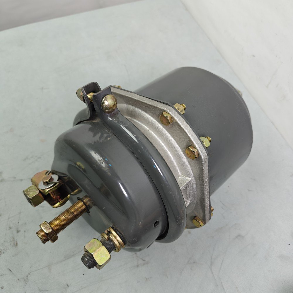 High Quality New SINOTRUCK Howo 371 Truck Spare Parts WG9000360601 Brake Chamber Assembly with Metal Gasket