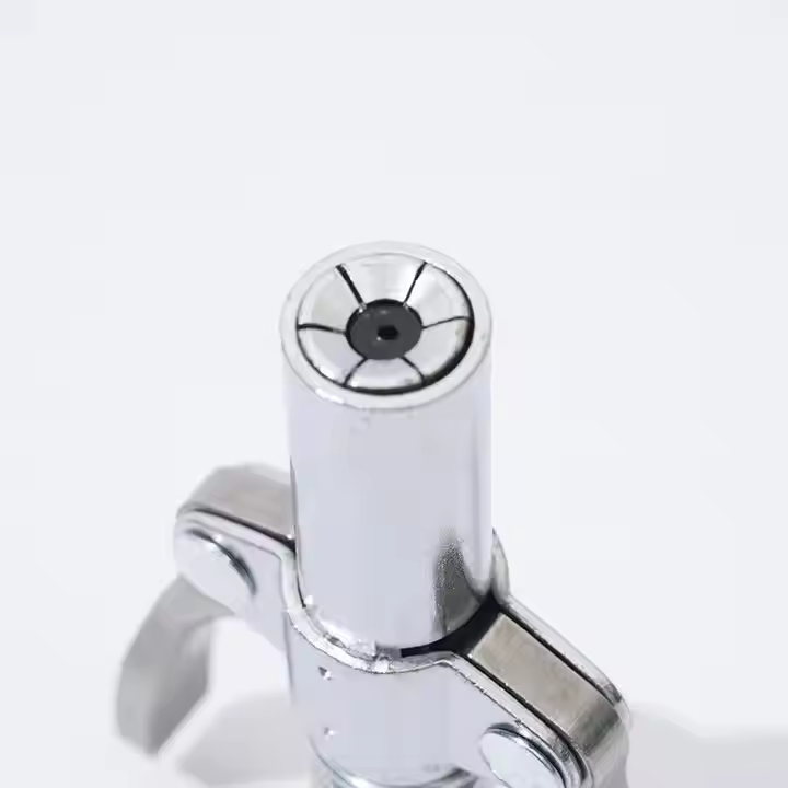 Double Handle Lock Clamp Type High Pressure Grease Nozzle Electric Pneumatic Grease Nozzle Head Grease Machine Flat Nozzle
