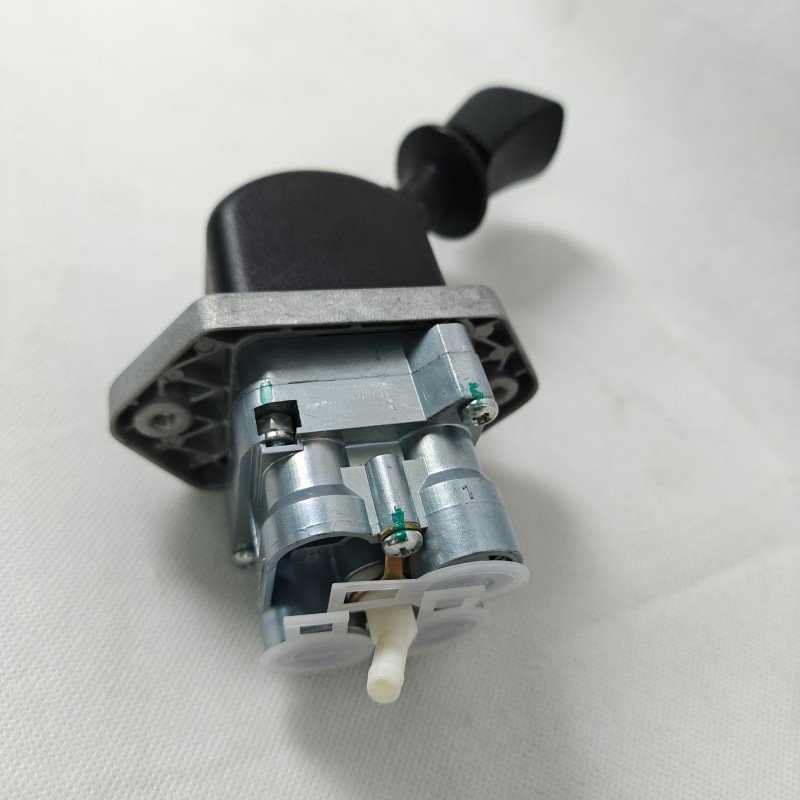 High Quality New DZ97259090030 Electric Hand Brake Brake Valve for Howo Shacman Trailers Auto Parts Brake System