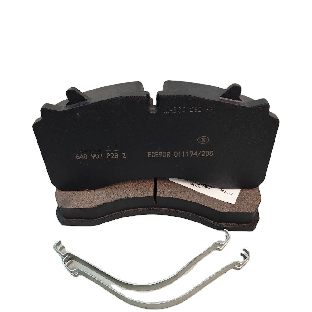 China National Heavy Duty Truck Fuhua Axle Brake System High Quality New 6409078282 Semi-metallic Disc Brake Pads Metal Gasket