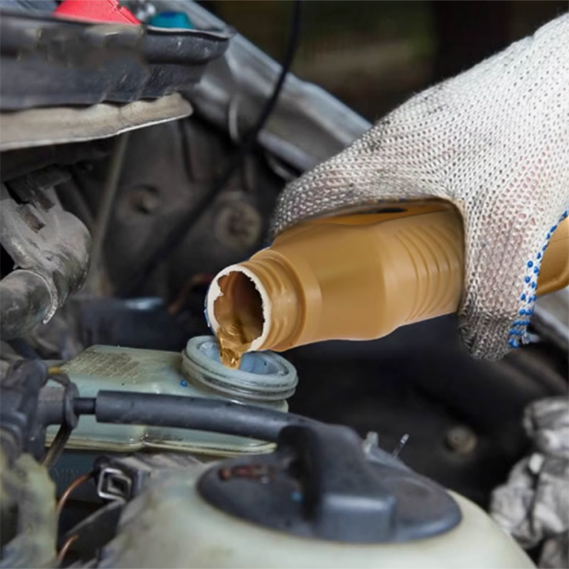 Car Use 500g and 800g Dot 4 Brake Fluid Hydraulic Oil Brake Lubricant