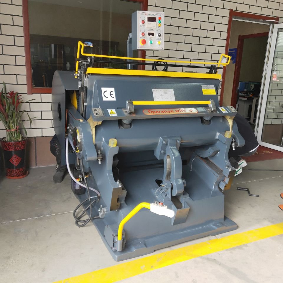 ML Automatic Carton Box Creasing Flat Die Cutting Machine