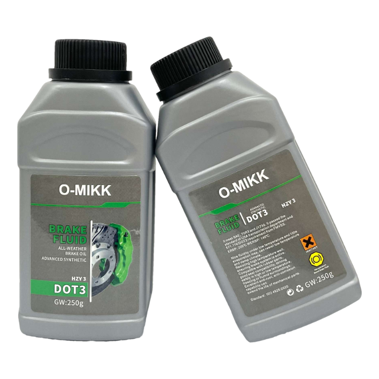 Manufacturer 250ml Brake Fluid Dot3 with Plastic Bottle for Car Care Brake Oil