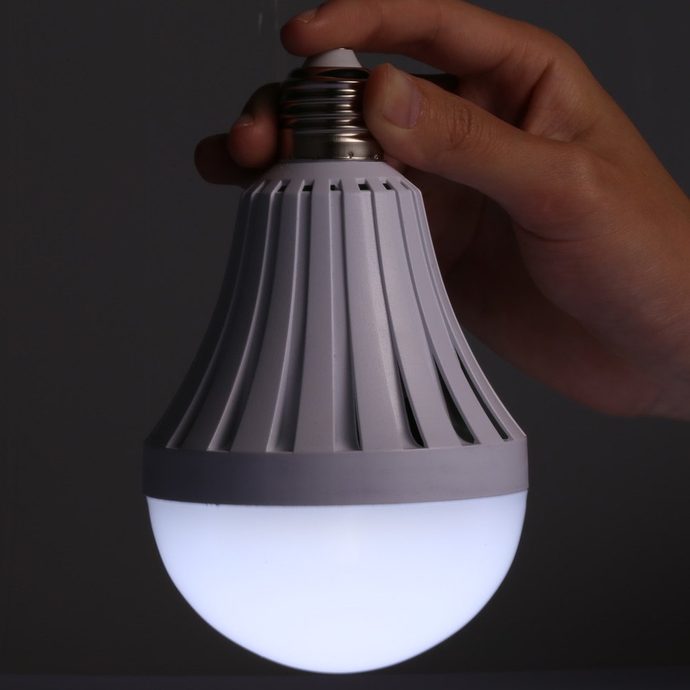 Hotsale AC85-265V Automatic Charging 5w 7w 9w 12w E27 Intelligent Rechargeable Emergency LED Light/LED Lamp/Emergency Light