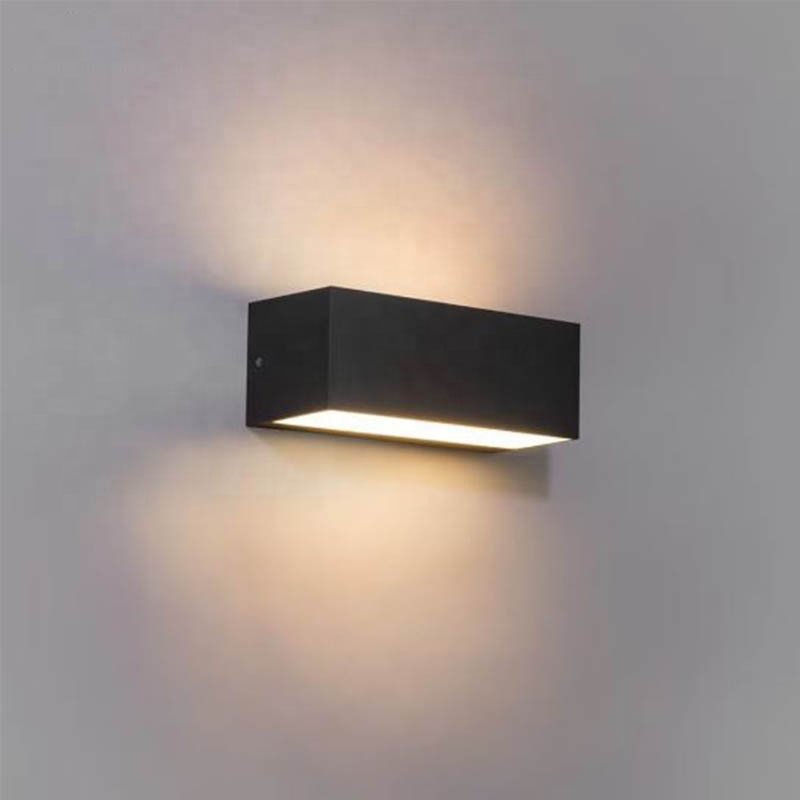 European Outdoor Waterproof Led Exterior Wall Lamp Lighting Modern Led Decoration Lights up Down Lamp Led Wall Light