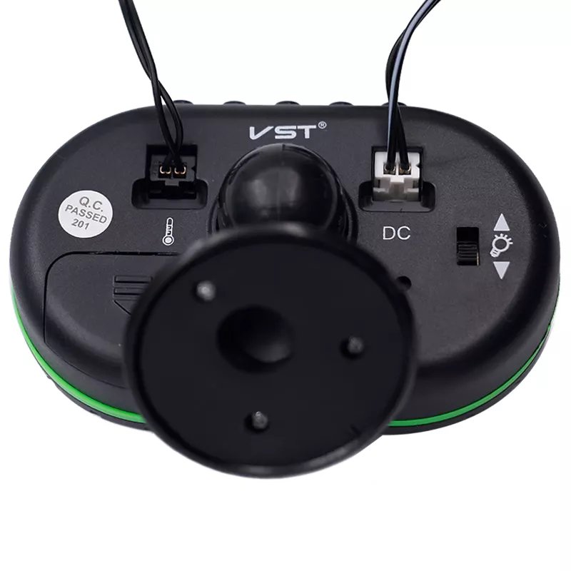 Digital Auto Car Thermometer Car Battery Voltmeter Voltage Meter Tester Monitor 12V / 24V Noctilucous Clock Freeze Alert