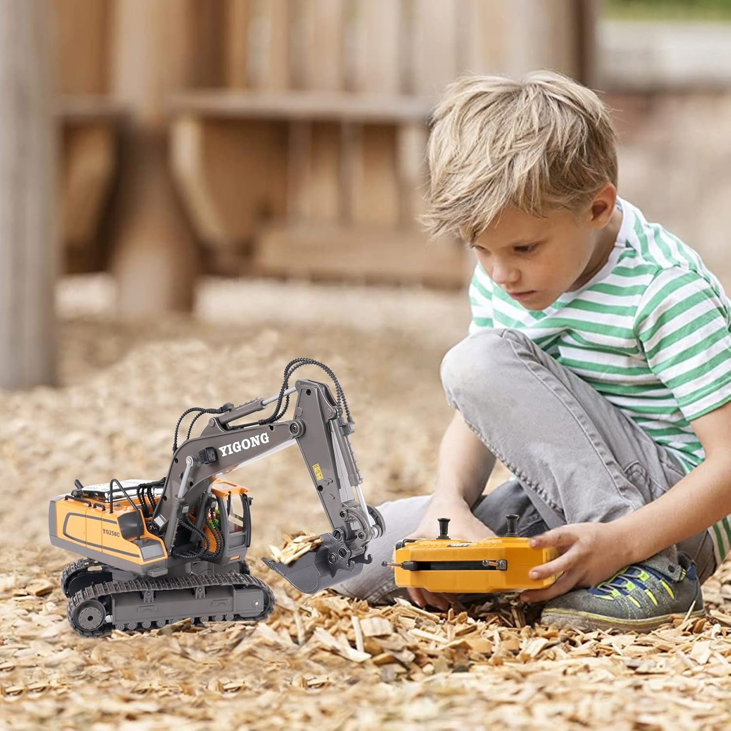 Remote Control Excavator Toy Toys With Metal Shovel RC Construction Truck Engineering Vehicles With Light Music RC Excavator