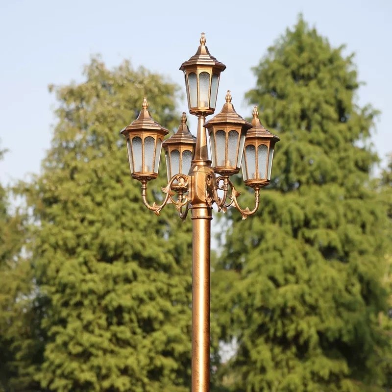 Outdoor European Antique Garden Lights Decorative Power Lamp Lighting Road Waterproof Modern Poles Led Solar Street Light