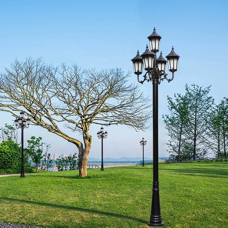 Outdoor European Antique Garden Lights Decorative Power Lamp Lighting Road Waterproof Modern Poles Led Solar Street Light