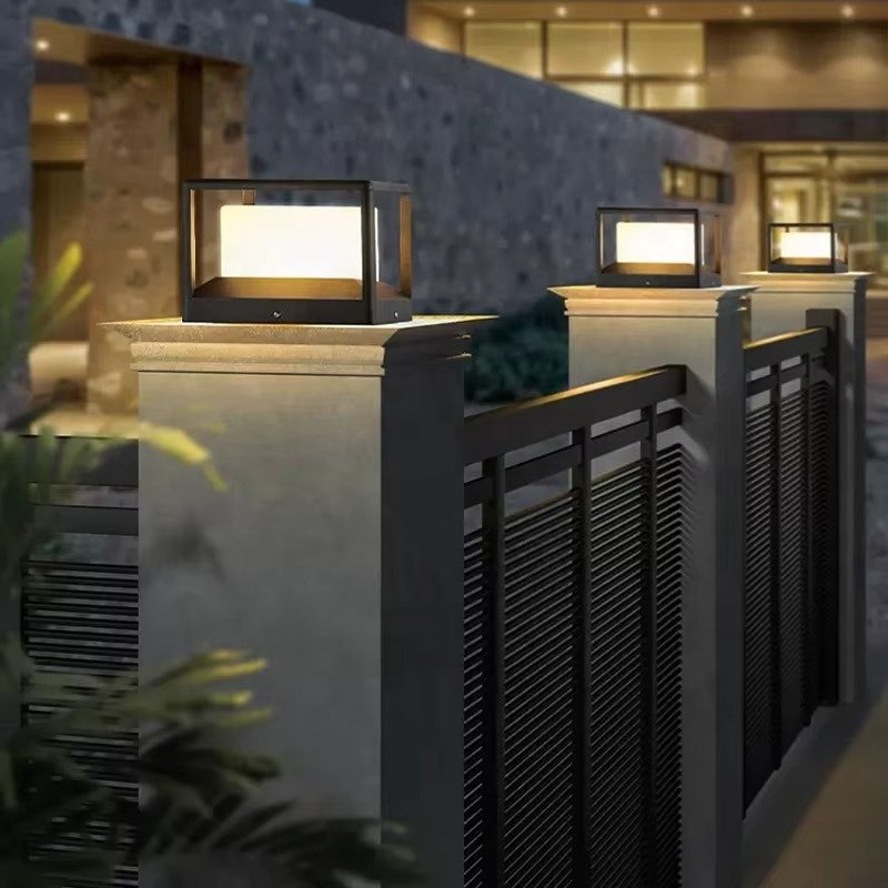 Outdoor Modern IP65 Solar Column Light, Waterproof Courtyard Garden Pillar Lamp Post Light, Waterproof Gate Garden Light