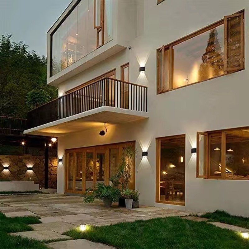 Factory Direct Sales of Modern Garden Wall Lamps With a Variety of 2W/4W/6W/9W/12W Styles and Price Advantages