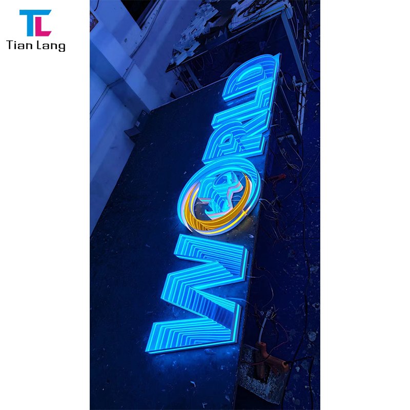 Custom 3D Letters Infinity Mirror Signage for Wedding Sign Decor