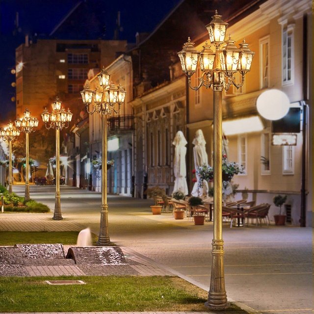Die Cast Aluminum Top Class European Style 3.8m Modern Outdoor Garden Led Main Gate Lamp Pillar Light