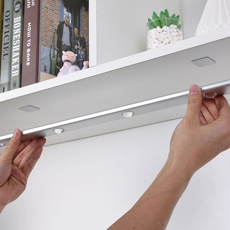 Rechargeable Motion Sensor Lights Adjustable Decor Wall Lamp Wireless Closet Light Led Under Cabinet Light Motion Sensor