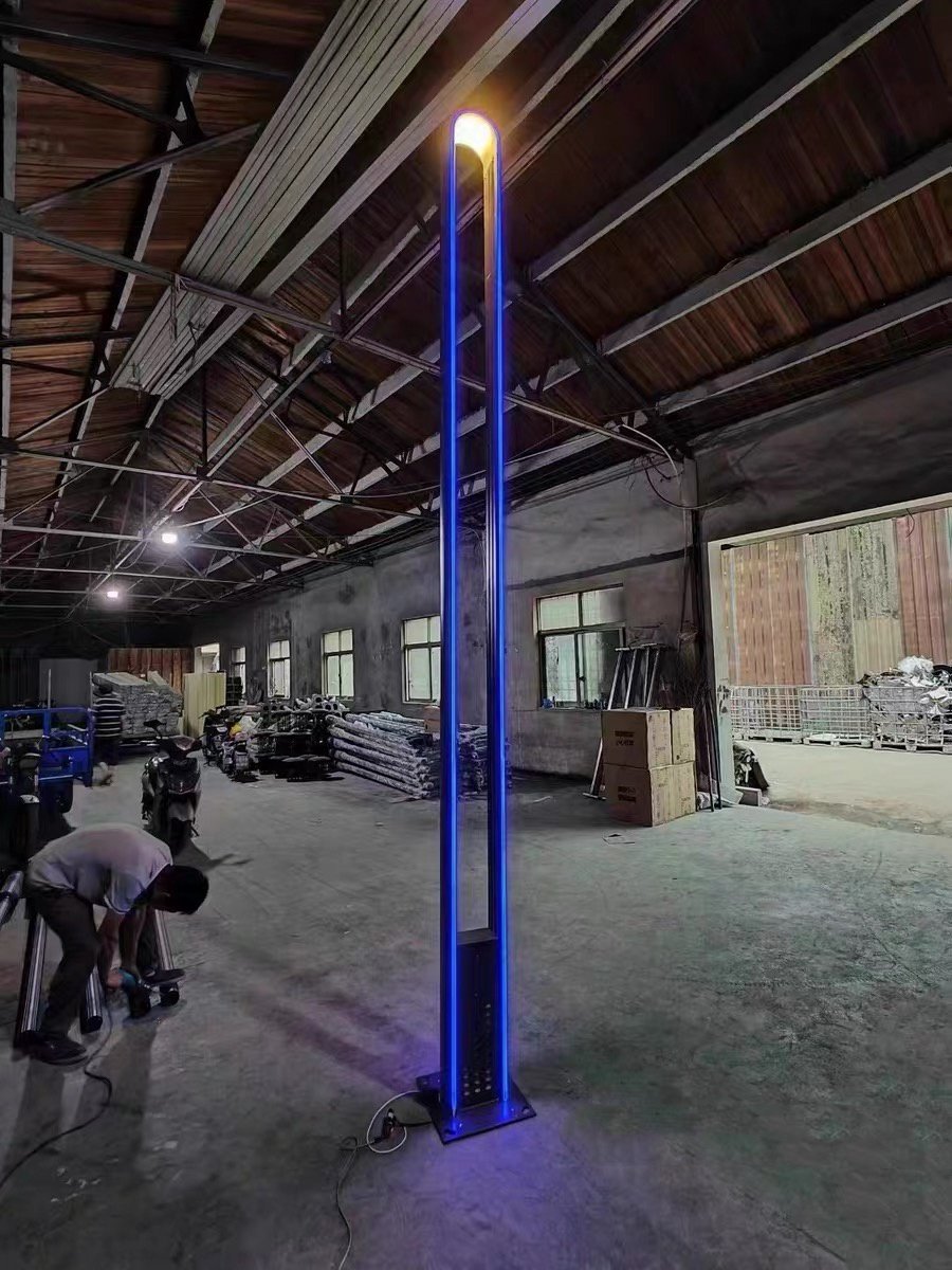 Factory Wholesale Modern Minimalist Pillar Shaped Landscape Garden Lights, lane Path Lights