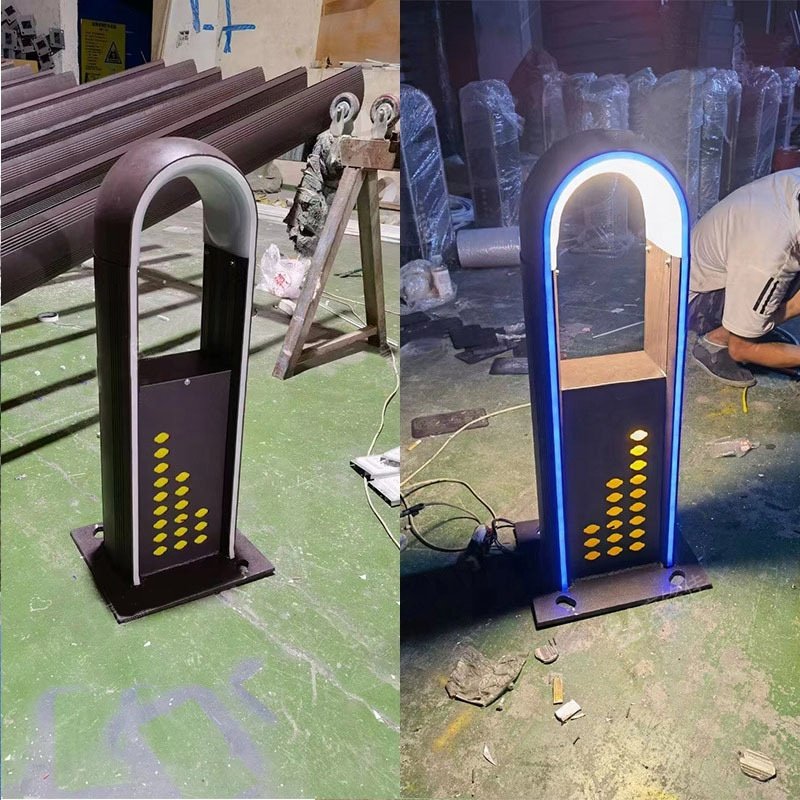 Factory Wholesale Modern Minimalist Pillar Shaped Landscape Garden Lights, lane Path Lights