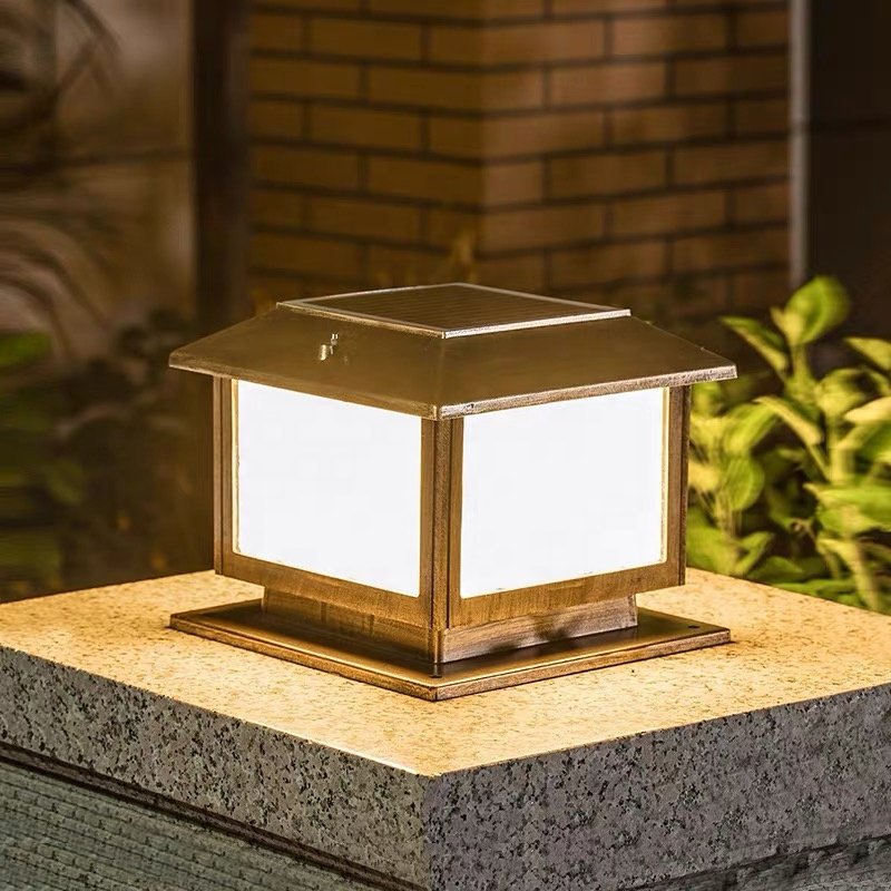 European Style Outdoor Aluminum Solar Pillar Lamp Post Lamp Waterproof Glass Lampshade E27 Fitting Pedestal Lights Patio