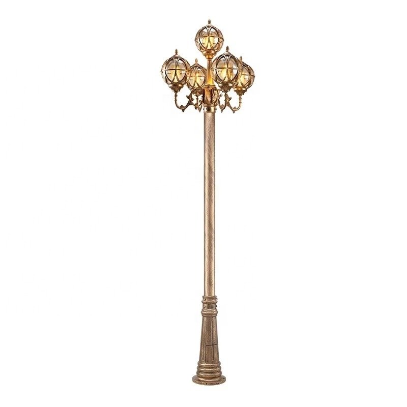 Outdoor European Antique Garden Lights Decorative Power Lamp Lighting Road Waterproof Modern Poles Led Solar Street Light