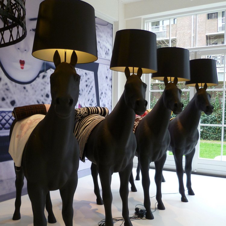 High Quality Modern E27 Horse Floor Lamp for Hotels Resin+Fabric Cover Blue LED Shade Midcentury Design Style Small Size