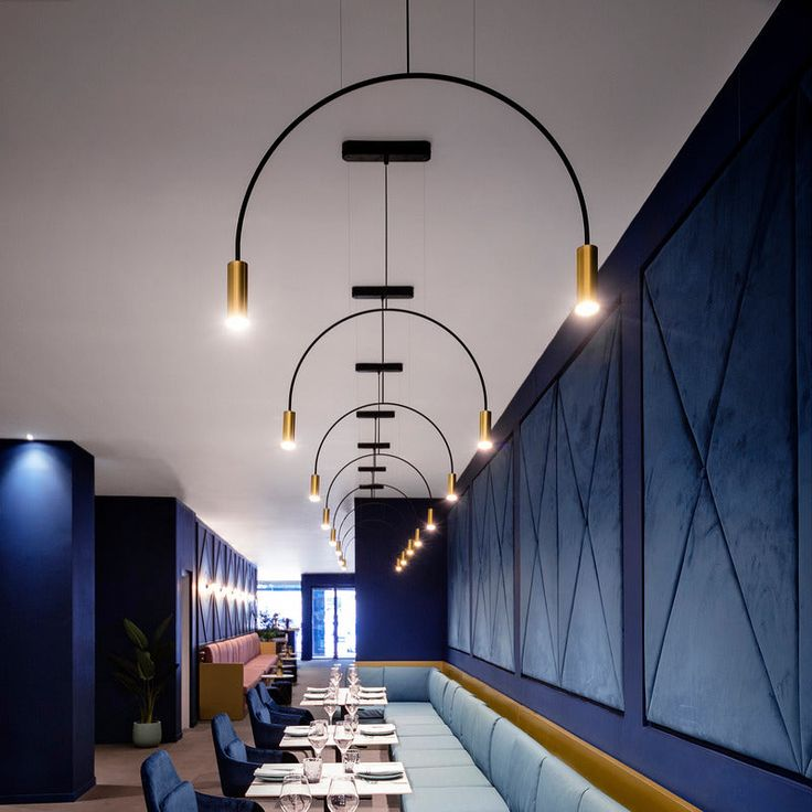 Aluminum Heads with Acrylic Diffusers Pendant Light in Black
