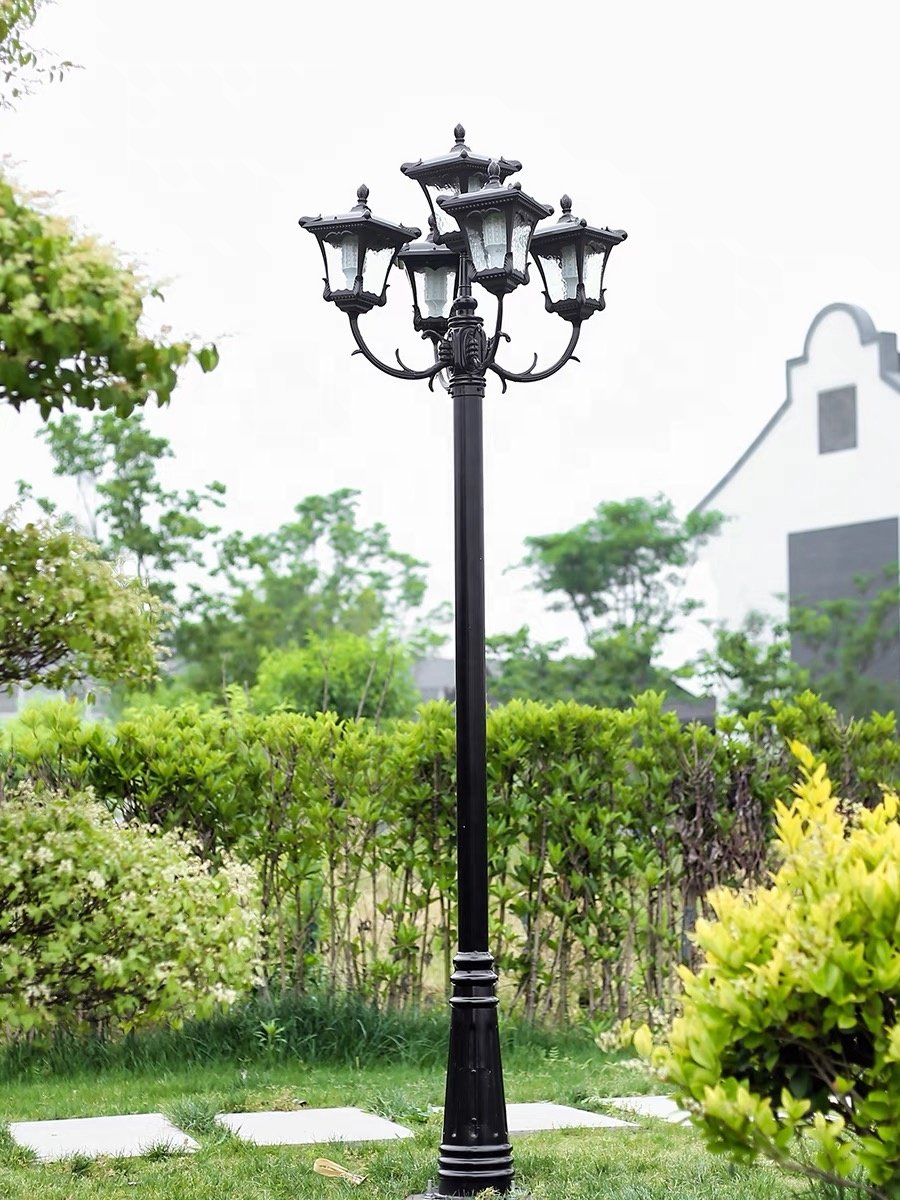 Outdoor Pole Courtyard Lamp Waterproof 1.8 -3M Antique 5 Head Post Lamp European Villa Farmhouse Yard Lawn Garden Lamp