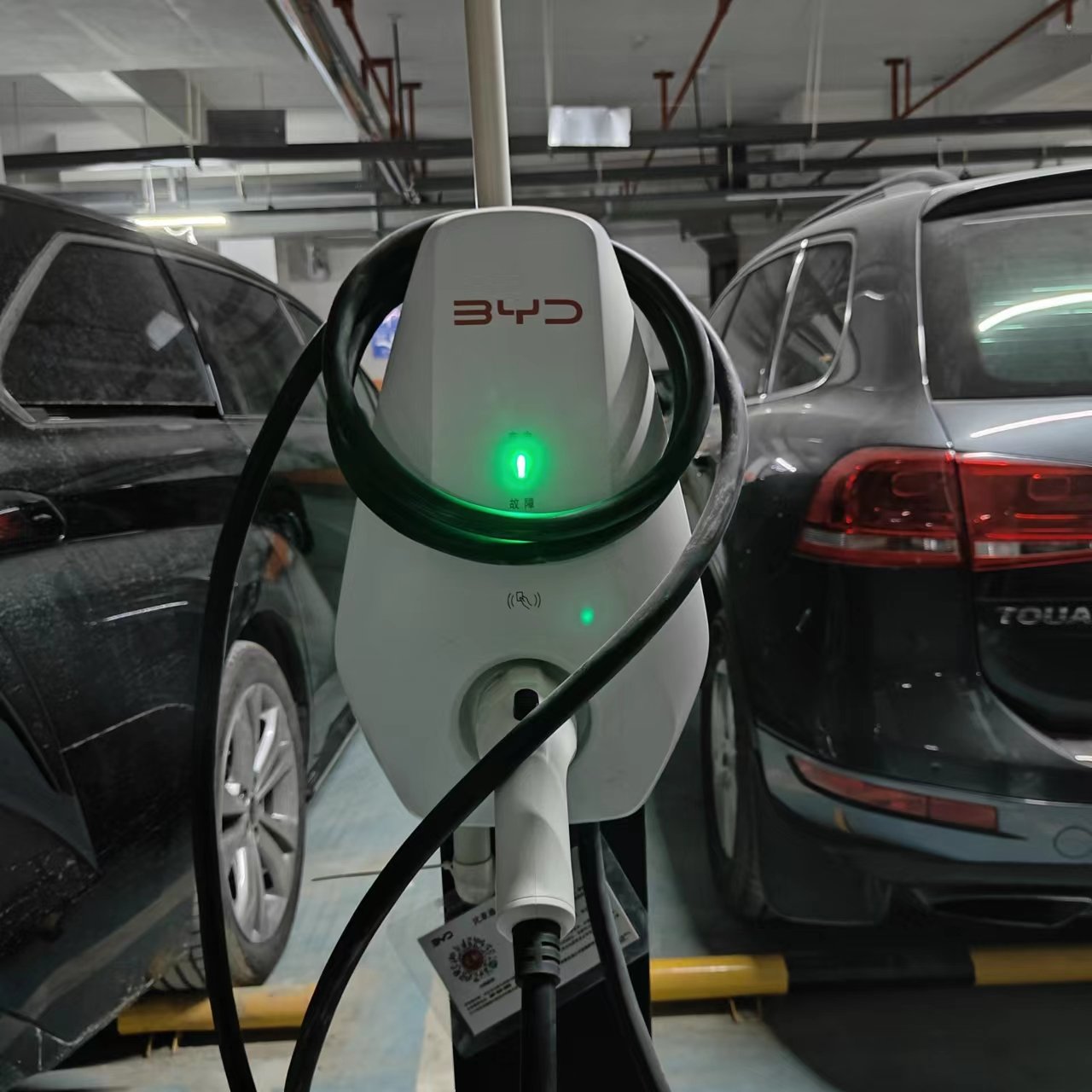 Intelligent Electric Vehicle Charging Station Charger Fast Automotive Spare Parts