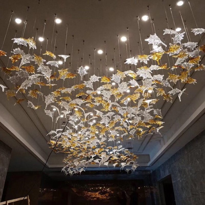 Customized Yellow Red Color Maple Leaf Crystal Chandelier