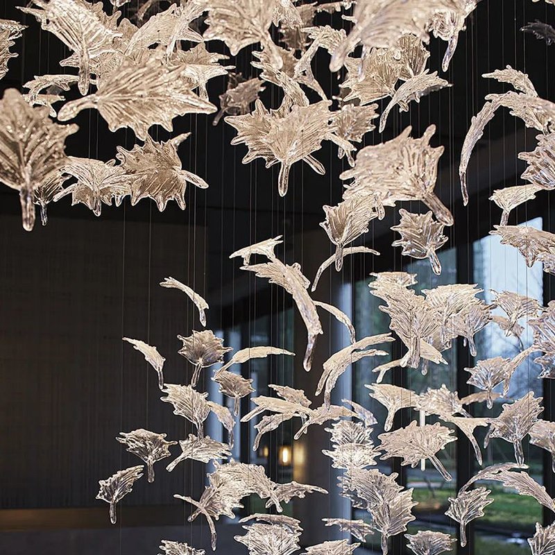 Customized Yellow Red Color Maple Leaf Crystal Chandelier